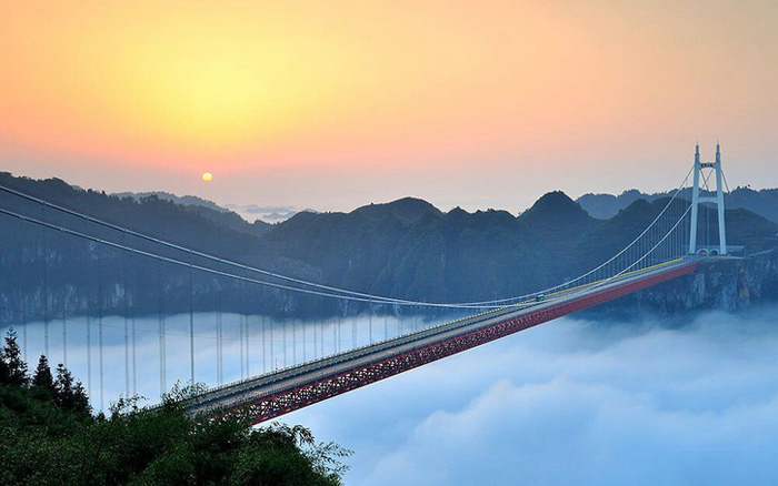 北盤江大橋建成國外網(wǎng)友圍觀
